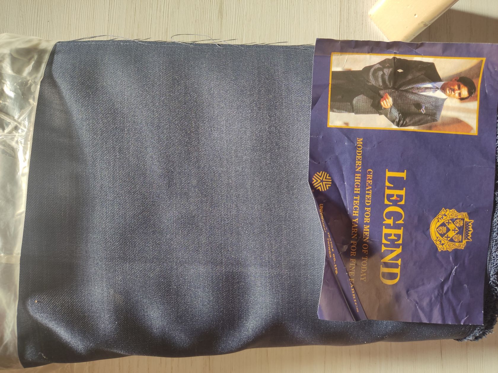 پارچه کت و شلوار 